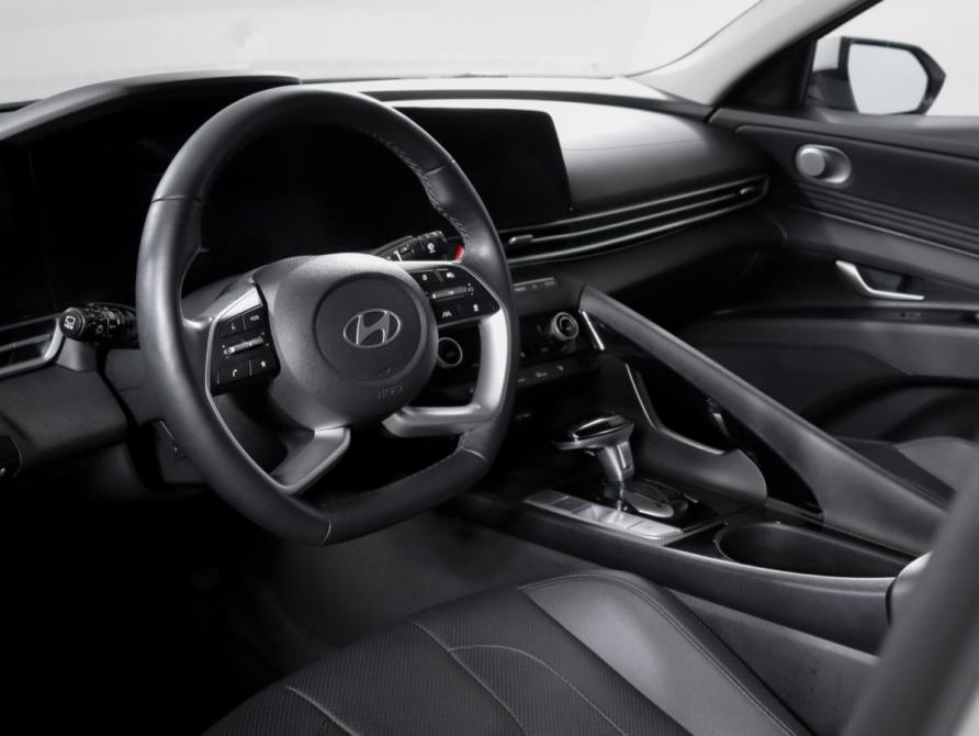 Hyundai Elantra VII (CN7) Рестайлинг Москва  - изображение 14