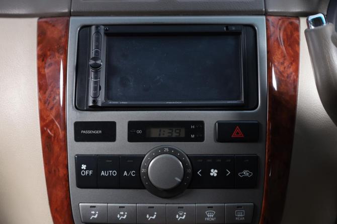 Toyota Ipsum II (M20) Рестайлинг с пробегом 2004 года, цена 949 000 рублей, 290000 км, компактвэн, Автокод Объявления