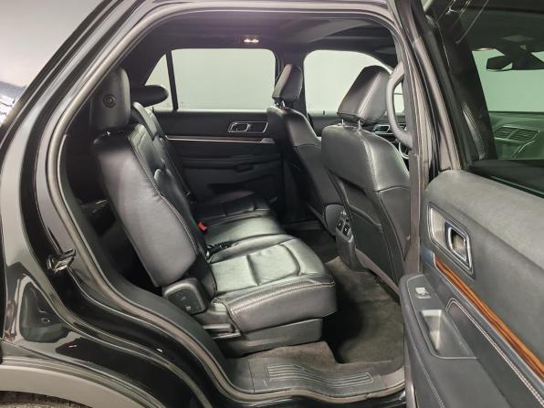 Ford Explorer V Рестайлинг 2 с пробегом 2019 года, цена 2 499 000 рублей, 236807 км, внедорожник, Автокод Объявления