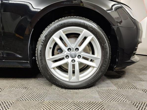 Audi A4 V (B9) с пробегом 2019 года, цена 2 298 000 рублей, 126828 км, седан, Автокод Объявления
