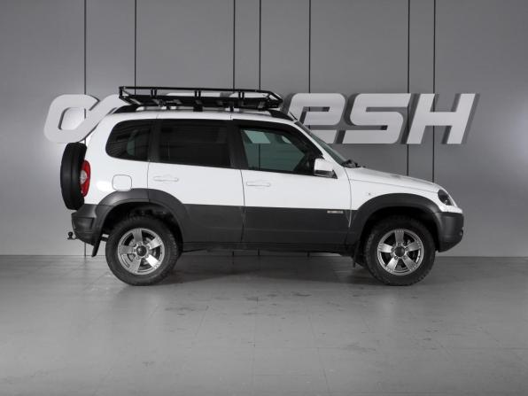 Chevrolet Niva I Рестайлинг с пробегом 2017 года, цена 1 125 000 рублей, 81518 км, внедорожник, Автокод Объявления