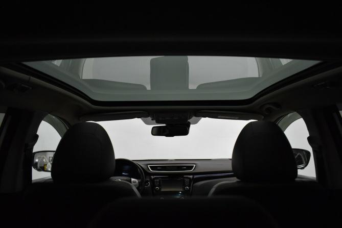 Nissan Qashqai II с пробегом 2017 года, цена 1 800 000 рублей, 125798 км, внедорожник, Автокод Объявления
