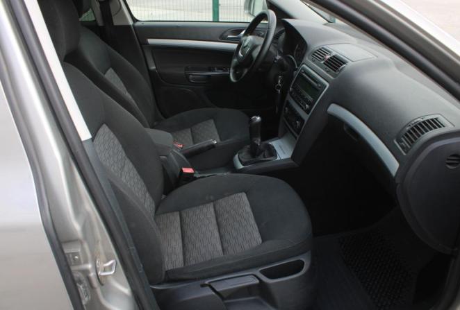 Skoda Octavia II (A5) Рестайлинг с пробегом 2011 года, цена 820 000 рублей, 187303 км, лифтбек, Автокод Объявления