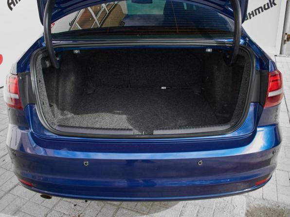 Volkswagen Jetta VI Рестайлинг с пробегом 2016 года, цена 1 325 000 рублей, 122987 км, седан, Автокод Объявления