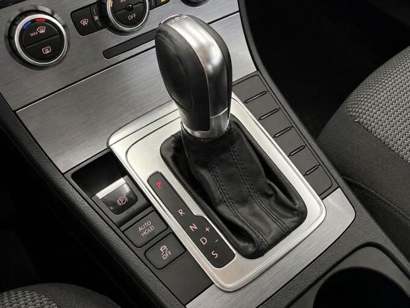 Volkswagen Passat B7 с пробегом 2012 года, цена 1 319 000 рублей, 158000 км, седан, Автокод Объявления