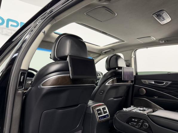 Kia K900 II с пробегом 2019 года, цена 2 950 000 рублей, 134000 км, седан, Автокод Объявления