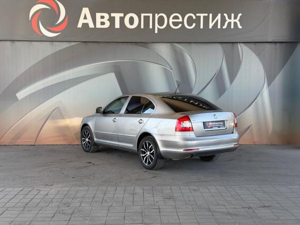 Skoda Octavia II (A5) Рестайлинг с пробегом 2013 года, цена 759 000 рублей, 177023 км, универсал, Автокод Объявления