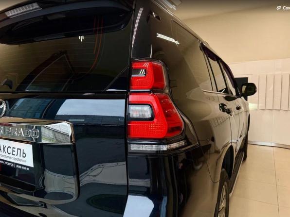Toyota Land Cruiser Prado 150 Series Рестайлинг 2 с пробегом 2019 года, цена 5 449 000 рублей, 83000 км, внедорожник, Автокод Объявления