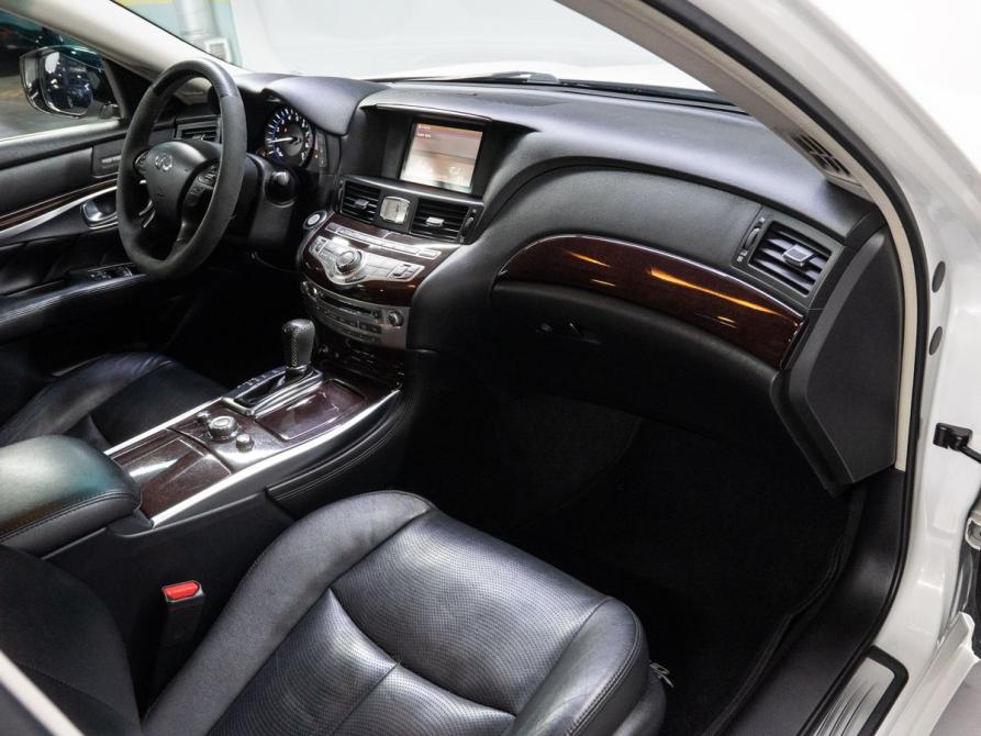 Infiniti Q70 I Рестайлинг Тюмень  - изображение 18