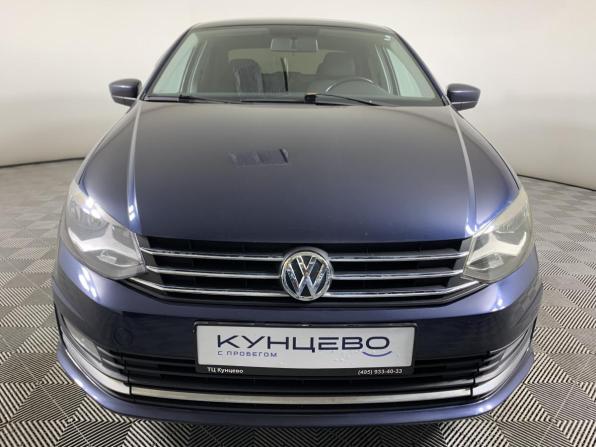 Volkswagen Polo V Рестайлинг с пробегом 2017 года, цена 1 063 000 рублей, 150000 км, седан, Автокод Объявления
