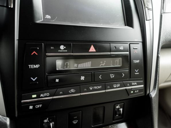 Toyota Camry VII (XV50) Рестайлинг с пробегом 2016 года, цена 2 100 000 рублей, 190484 км, седан, Автокод Объявления