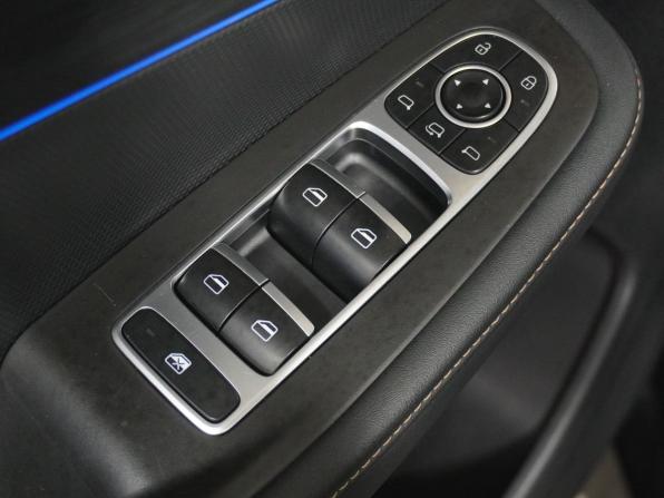 Omoda C5 I с пробегом 2023 года, цена 1 698 000 рублей, 57952 км, внедорожник, Автокод Объявления