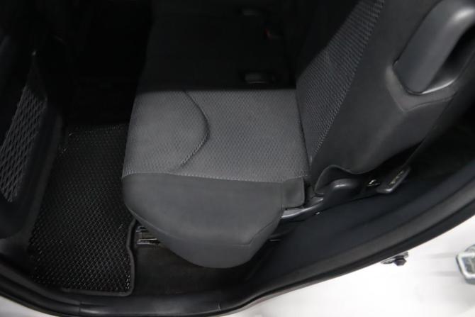 Toyota RAV4 III (XA30) Рестайлинг с пробегом 2012 года, цена 1 195 950 рублей, 199978 км, внедорожник, Автокод Объявления