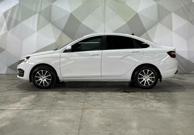 Lada (ВАЗ) Vesta I Рестайлинг (NG) с пробегом 2023 года, цена 1 400 000 рублей, 29332 км, седан, Автокод Объявления