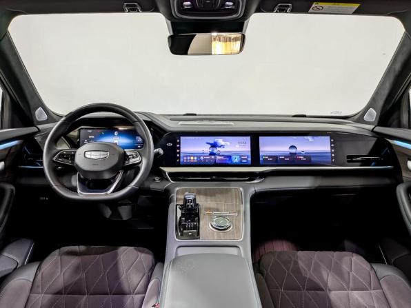 Geely Xingyue L I Рестайлинг с пробегом 2025 года, цена 3 800 000 рублей, 5833 км, внедорожник, Автокод Объявления
