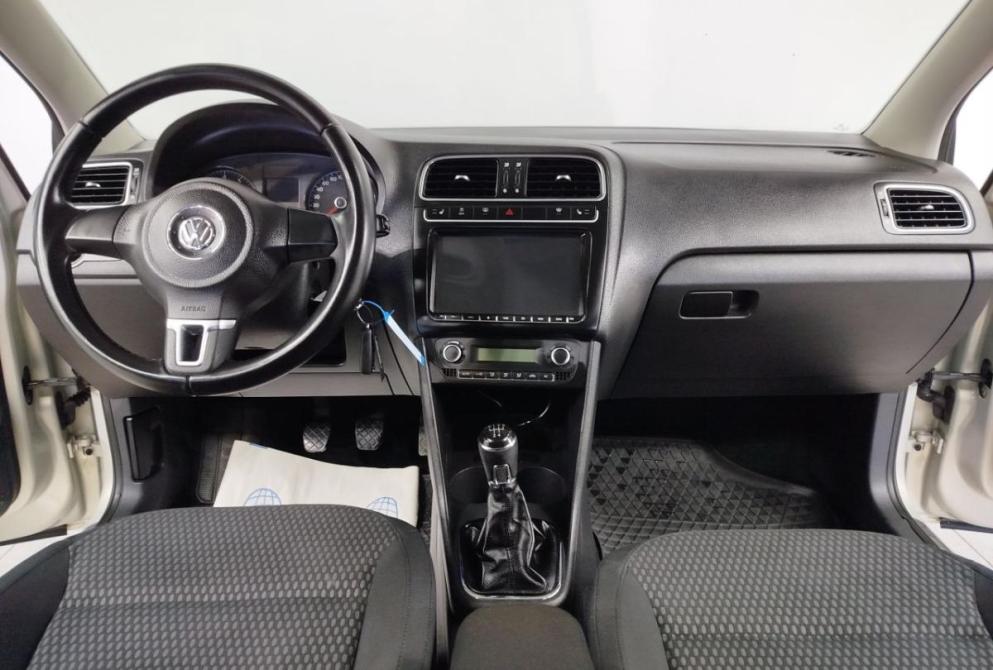 Volkswagen Polo V Саратов  - изображение 15