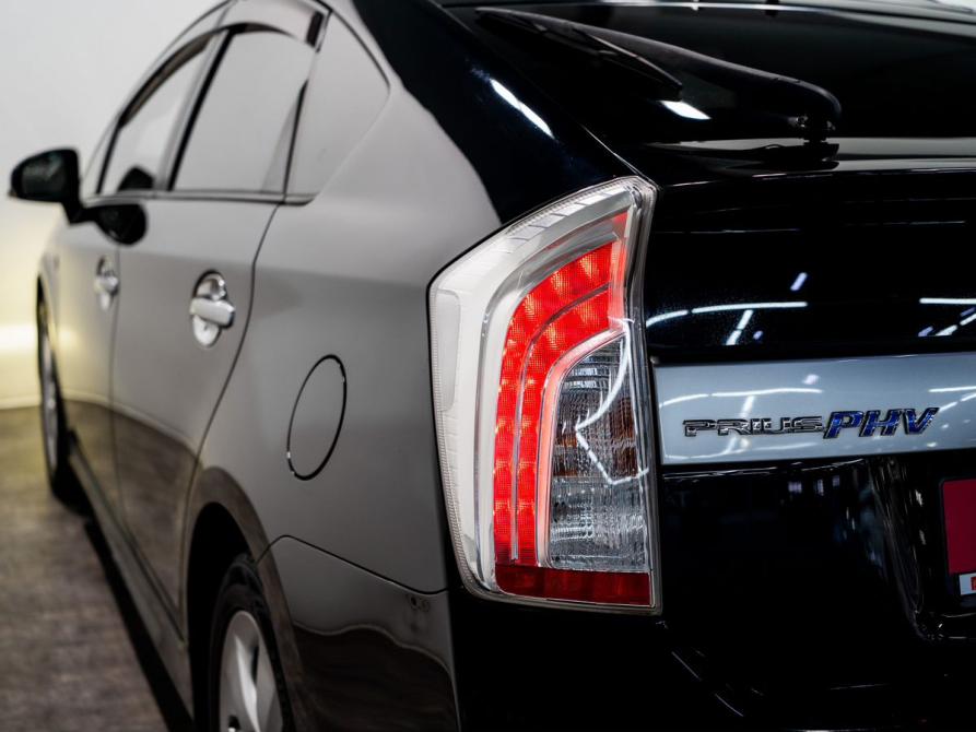 Toyota Prius III Рестайлинг (XW30) Чита  - изображение 19