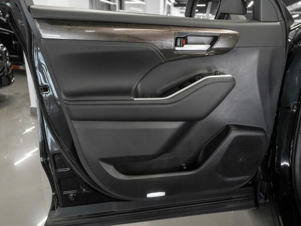 Toyota Highlander IV (XU70) с пробегом 2026 года, цена 5 850 000 рублей, 15 км, внедорожник, Автокод Объявления