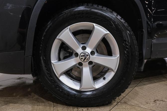 Volkswagen Tiguan I Рестайлинг с пробегом 2011 года, цена 899 000 рублей, 191157 км, внедорожник, Автокод Объявления