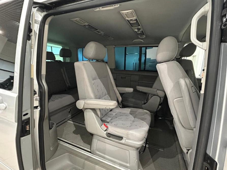 Volkswagen Multivan T5 Санкт-Петербург  - изображение 15