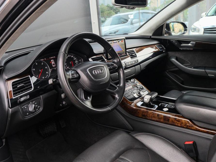 Audi A8 III (D4) Рестайлинг Москва  - изображение 16