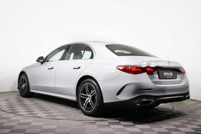 Новый Mercedes-Benz E-Класс VI (W214 S214) 2025 года, цена 9 130 000 рублей, седан, Автокод Объявления