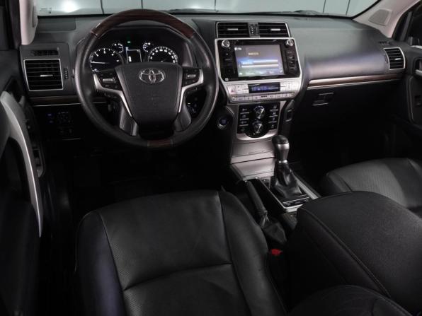 Toyota Land Cruiser Prado 150 Series Рестайлинг 2 с пробегом 2017 года, цена 4 989 000 рублей, 159021 км, внедорожник, Автокод Объявления