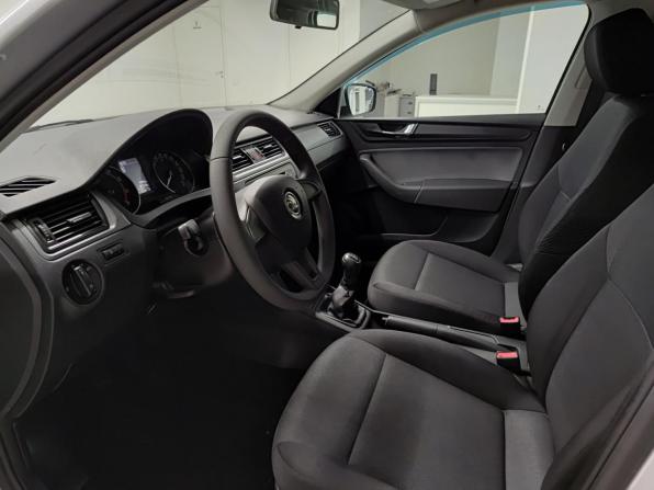 Skoda Rapid I Рестайлинг с пробегом 2018 года, цена 1 266 000 рублей, 98151 км, лифтбек, Автокод Объявления