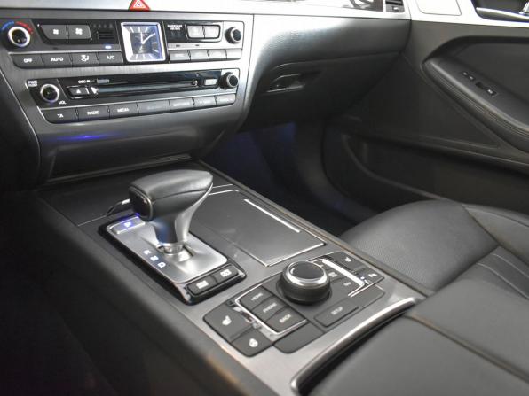 Genesis G80 I с пробегом 2018 года, цена 1 950 000 рублей, 242974 км, седан, Автокод Объявления