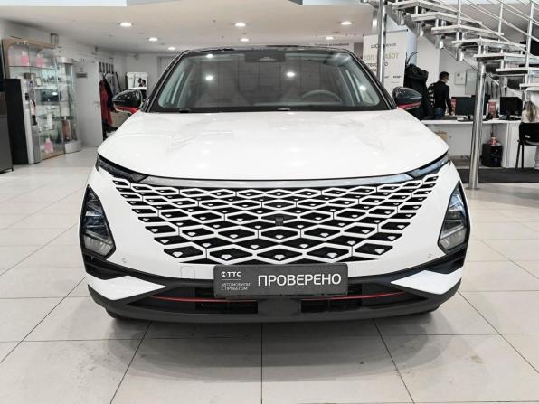 Omoda C5 I с пробегом 2023 года, цена 2 050 000 рублей, 44251 км, внедорожник, Автокод Объявления
