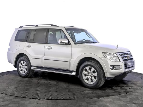 Mitsubishi Pajero IV Рестайлинг 2 с пробегом 2021 года, цена 4 350 000 рублей, 32830 км, внедорожник, Автокод Объявления