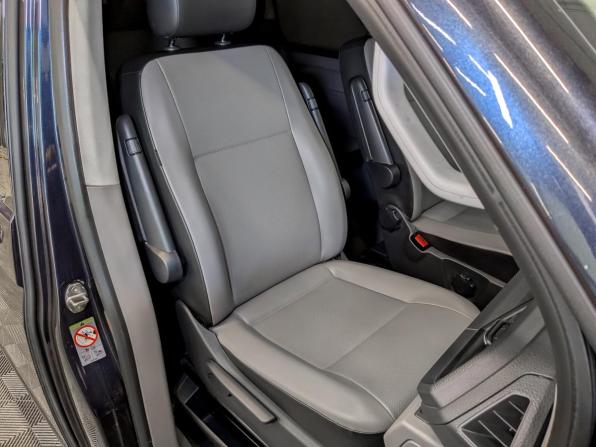 Volkswagen Caravelle T6 Рестайлинг с пробегом 2020 года, цена 3 950 000 рублей, 162597 км, минивэн, Автокод Объявления