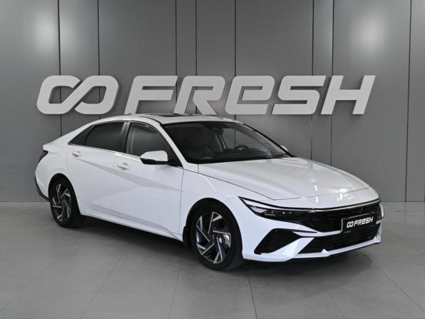 Hyundai Elantra VII (CN7) Рестайлинг с пробегом 2023 года, цена 2 199 000 рублей, 45444 км, седан, Автокод Объявления