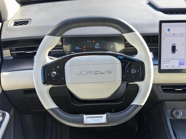 JETOUR DASHING I с пробегом 2023 года, цена 1 835 000 рублей, 50900 км, внедорожник, Автокод Объявления