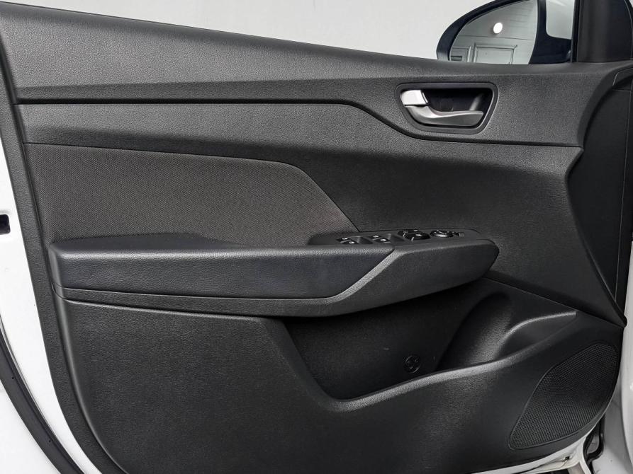 Hyundai Solaris II Рестайлинг Санкт-Петербург  - изображение 19