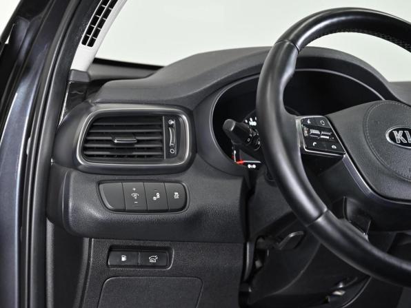 Kia Sorento III Prime Рестайлинг с пробегом 2018 года, цена 1 679 000 рублей, 88000 км, внедорожник, Автокод Объявления