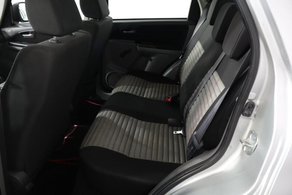 Suzuki SX4 I (Classic) Рестайлинг Санкт-Петербург  - изображение 13