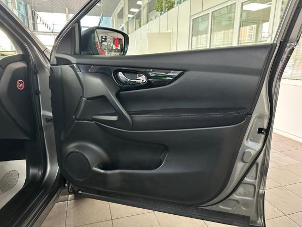 Nissan Qashqai II с пробегом 2016 года, цена 1 300 000 рублей, 145838 км, внедорожник, Автокод Объявления