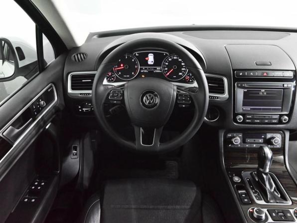 Volkswagen Touareg II Рестайлинг с пробегом 2016 года, цена 3 200 000 рублей, 146250 км, внедорожник, Автокод Объявления