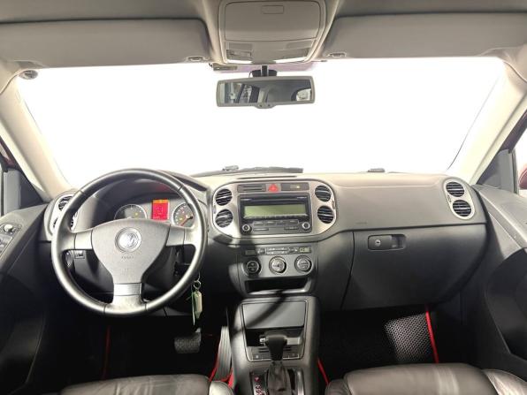 Volkswagen Tiguan I с пробегом 2009 года, цена 1 050 000 рублей, 200597 км, внедорожник, Автокод Объявления