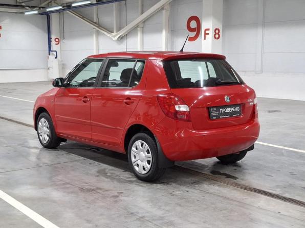 Skoda Fabia II Рестайлинг с пробегом 2012 года, цена 563 000 рублей, 215465 км, хэтчбек, Автокод Объявления
