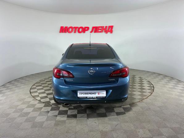 Opel Astra J Рестайлинг с пробегом 2013 года, цена 650 000 рублей, 189512 км, седан, Автокод Объявления