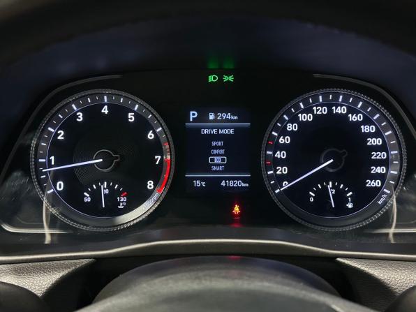Hyundai Sonata VIII (DN8) с пробегом 2023 года, цена 2 655 000 рублей, 41820 км, седан, Автокод Объявления
