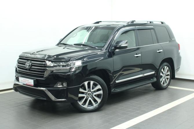 Toyota Land Cruiser 200 Series Рестайлинг 2 с пробегом 2017 года, цена 8 345 000 рублей, 104865 км, внедорожник, Автокод Объявления
