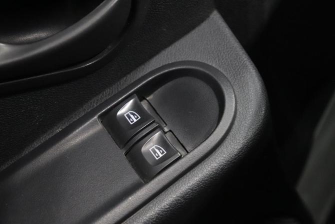 Renault Duster I Рестайлинг с пробегом 2017 года, цена 1 233 000 рублей, 106718 км, внедорожник, Автокод Объявления