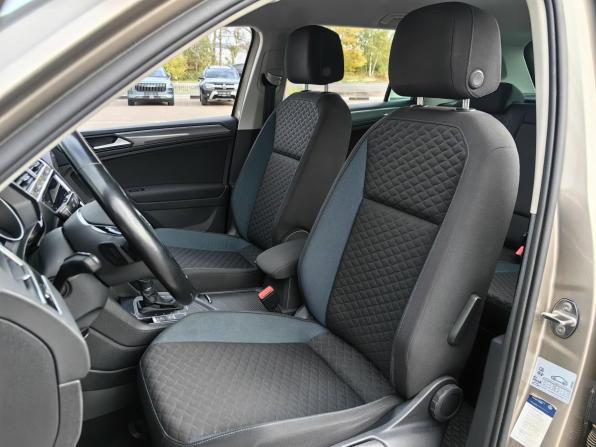 Volkswagen Tiguan II с пробегом 2019 года, цена 2 239 000 рублей, 82000 км, внедорожник, Автокод Объявления