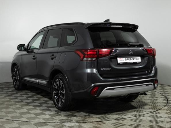 Mitsubishi Outlander III Рестайлинг 3 с пробегом 2021 года, цена 2 379 777 рублей, 79095 км, внедорожник, Автокод Объявления