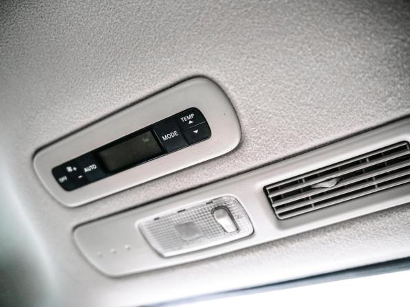Nissan Serena IV (C26) с пробегом 2010 года, цена 1 090 000 рублей, 172630 км, минивэн, Автокод Объявления