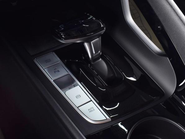 Hyundai Elantra VII (CN7) Рестайлинг с пробегом 2025 года, цена 2 499 995 рублей, 38 км, седан, Автокод Объявления