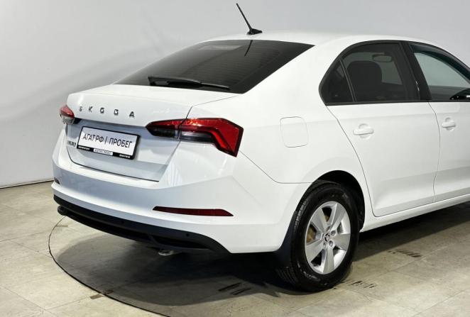 Skoda Rapid II с пробегом 2020 года, цена 1 500 000 рублей, 128192 км, лифтбек, Автокод Объявления